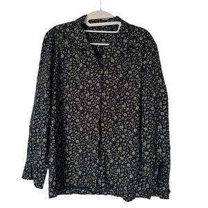 Dark Green Floral Button Down Size‎ M